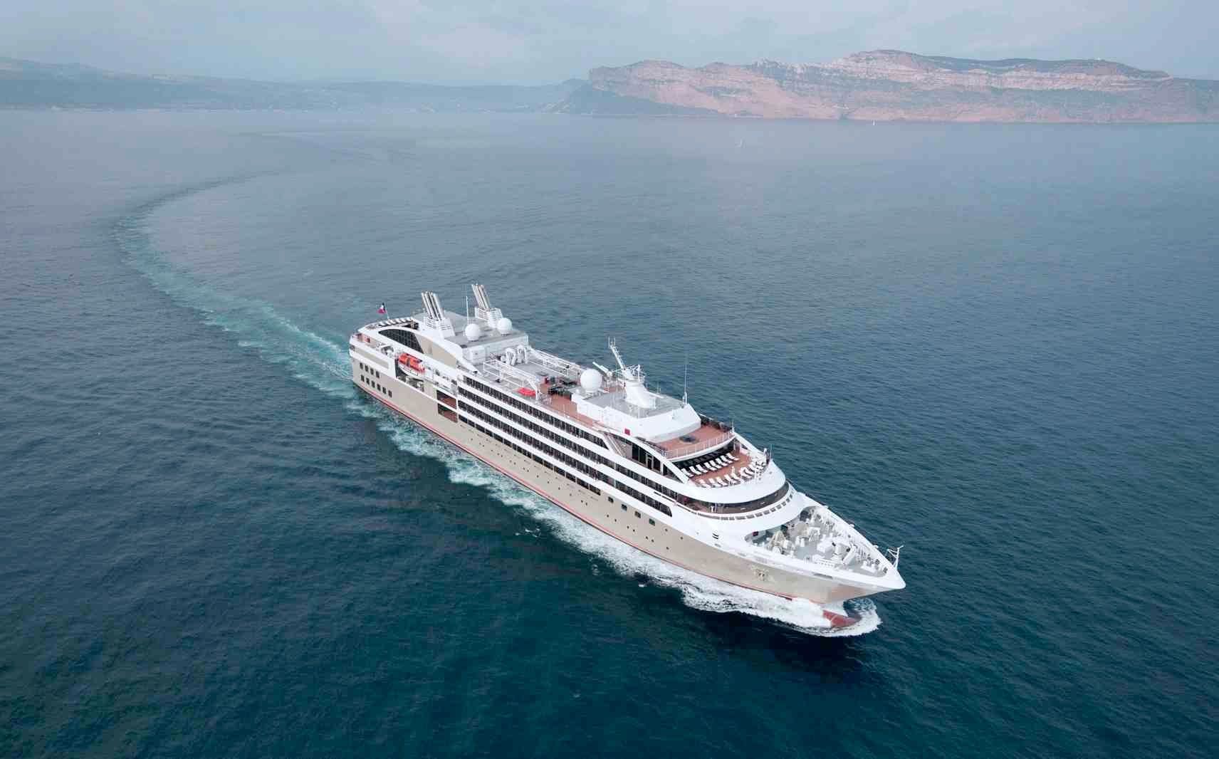 vista-travel-luxuskreuzfahrten-kreuzfahrt-antarktis-2023-10